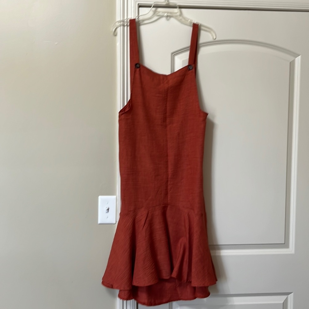 Easel Jumper